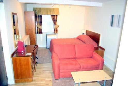 Rainbows Lodge Hotel And Serviced Apartments レディング エクステリア 写真
